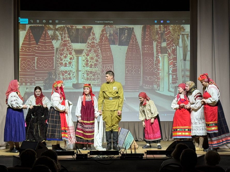 В Староникольском показали музыкально-этнографический спектакль